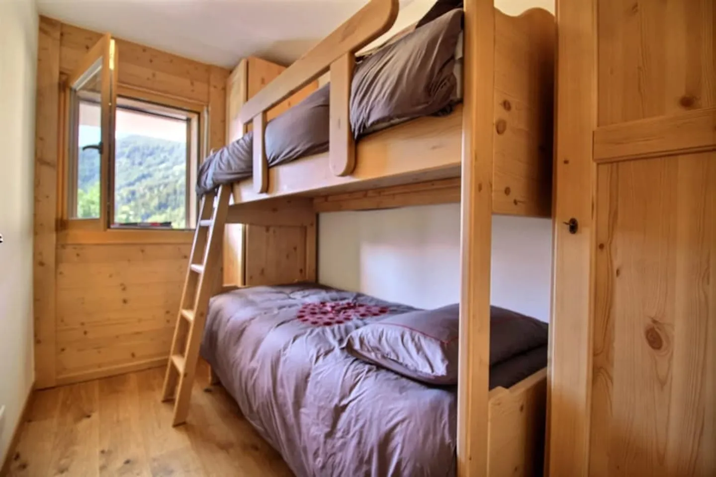 Wunderschöne 3,5-Zimmer-Wohnung mit großer Terrasse - Foto 4 von 11