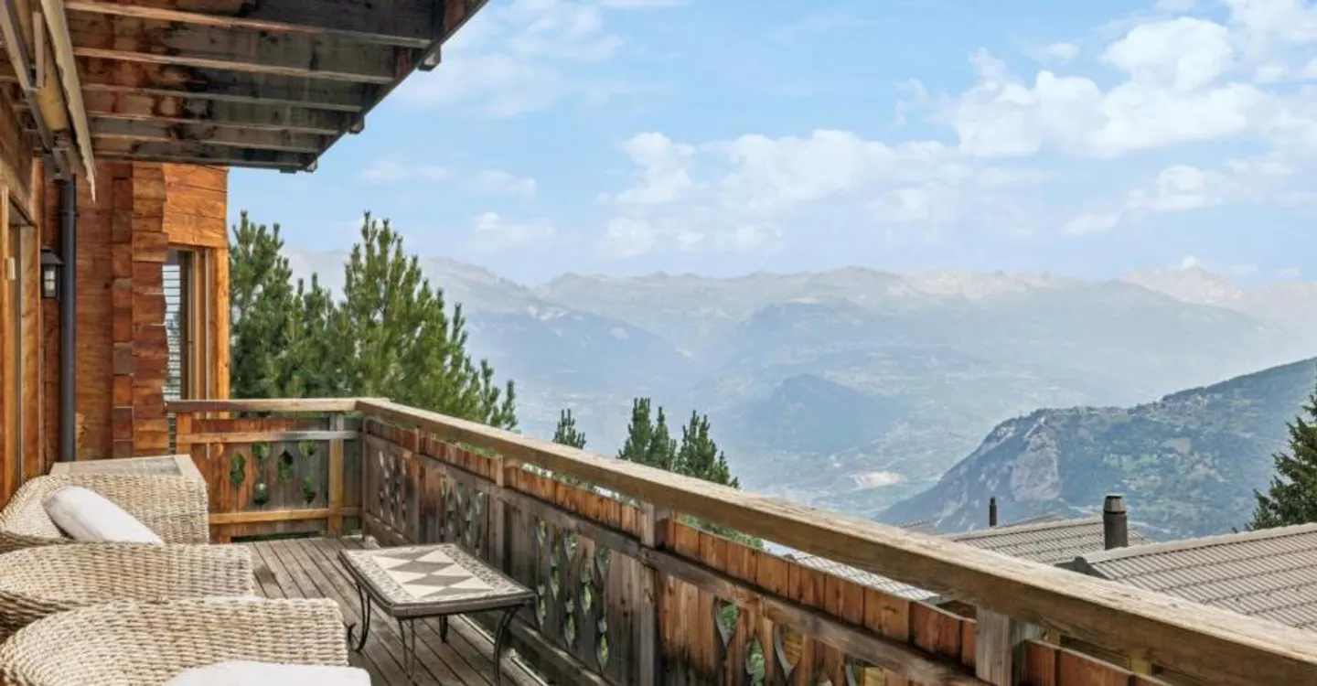 Authenticity, well-being and panoramic view - Photo 10 of 12