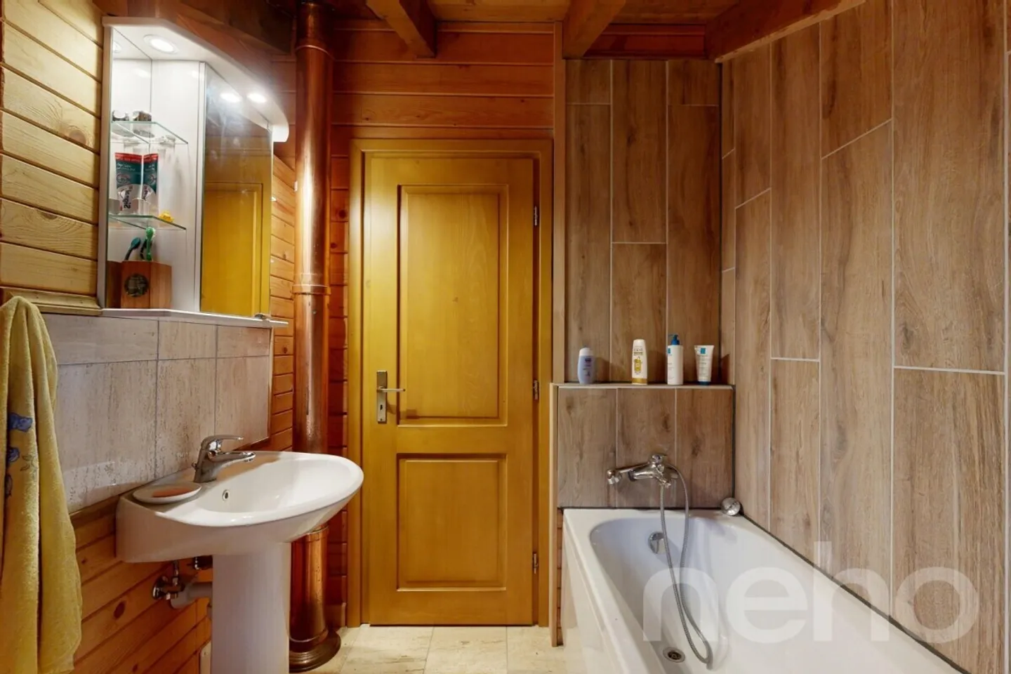 Escape and Serenity in a Chalet near Vercorin - Photo 9 of 11