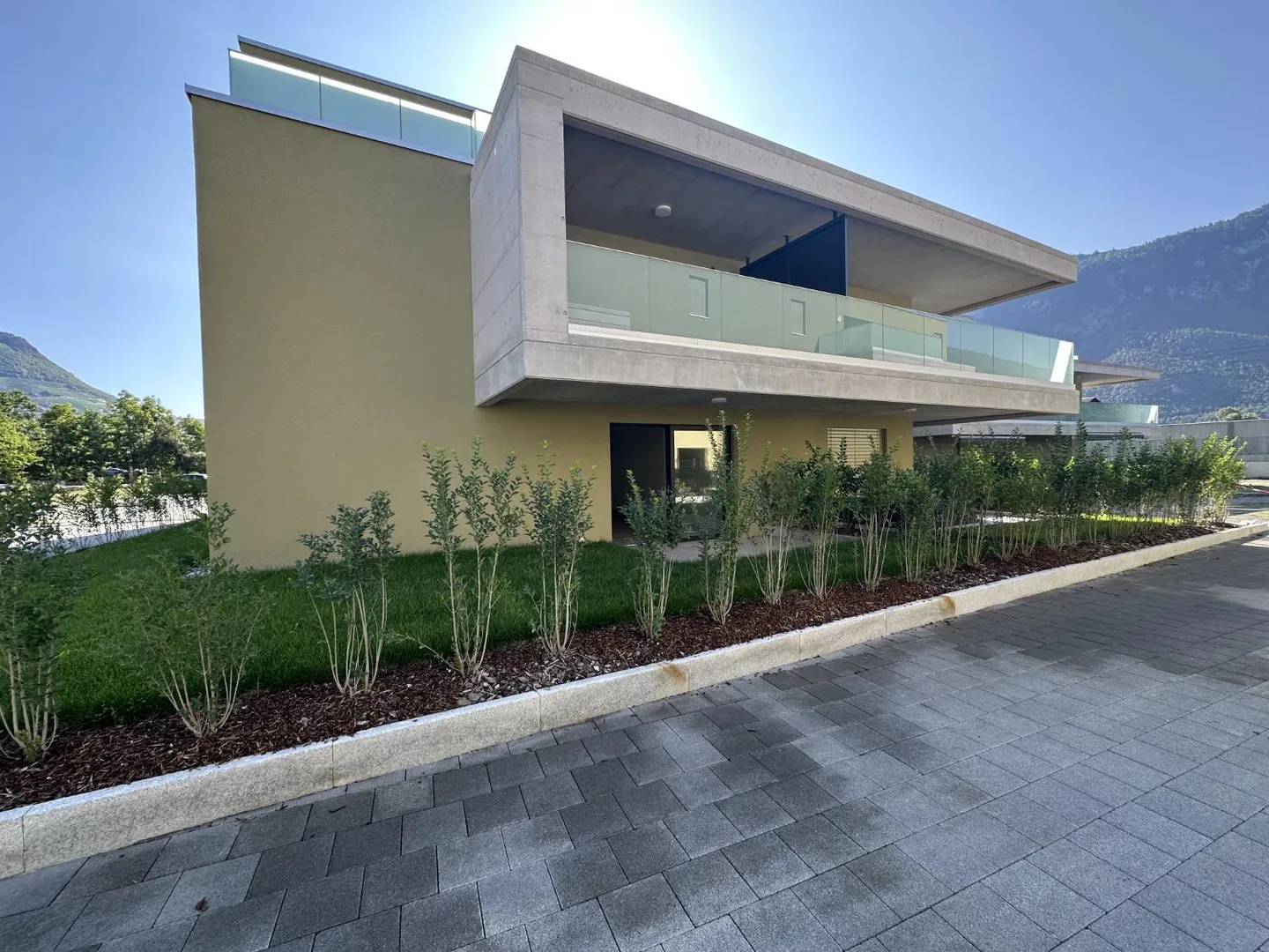 Appartement moderne avec jardin - Photo 13 sur 16