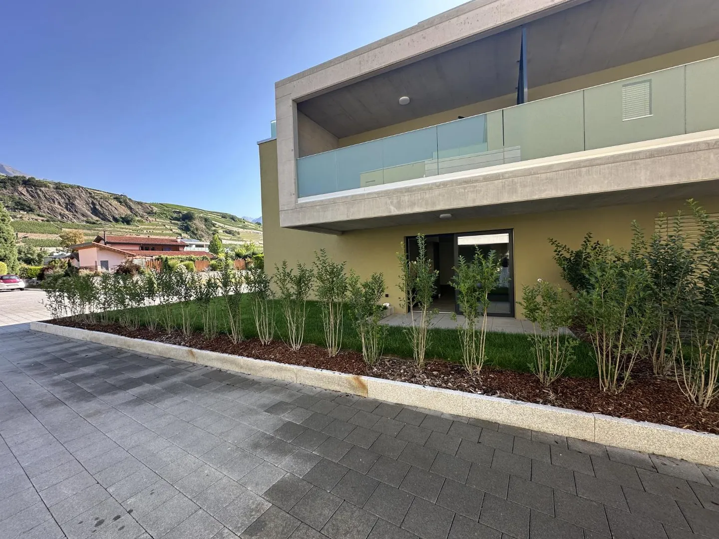 Appartement moderne avec jardin - Photo 14 sur 16