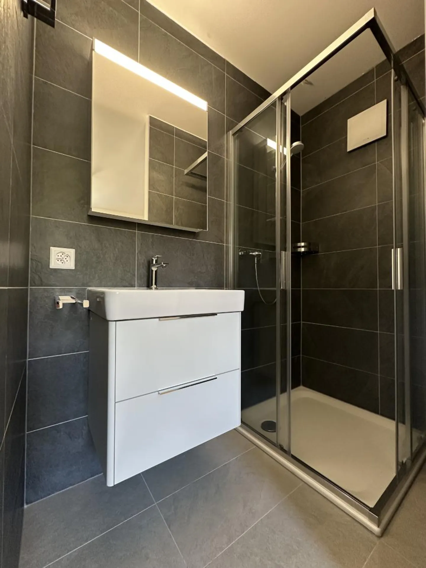 Appartement moderne avec jardin - Photo 15 sur 16