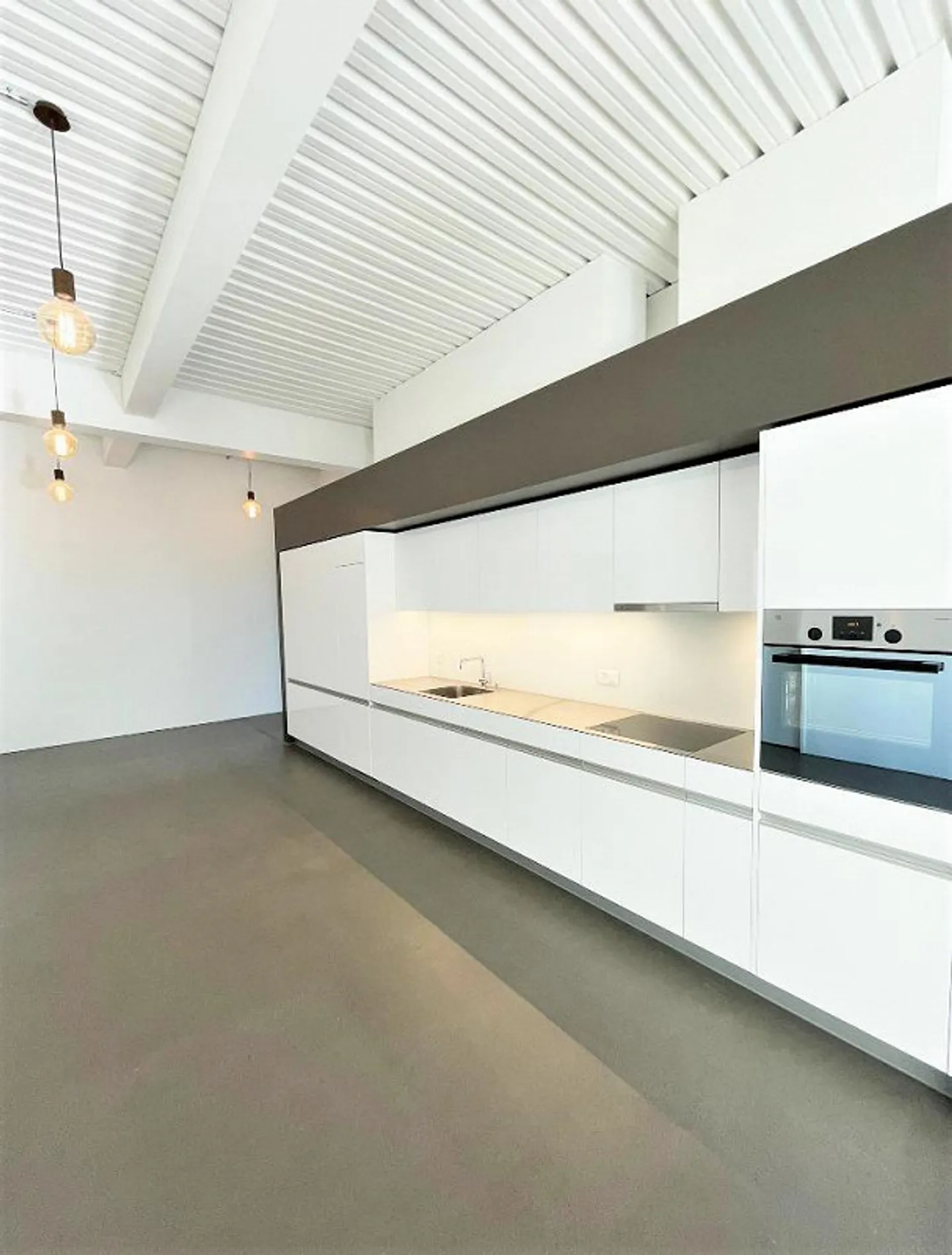 1 Room Loft, Bern - Loft apartment in a marketable building near Westside - Photo 1 of 11