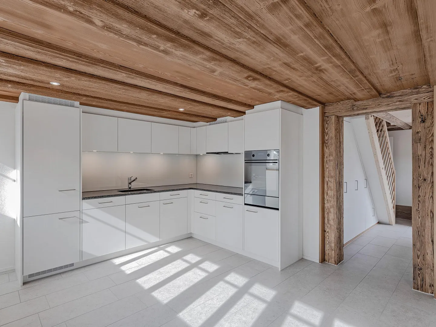 Vivre comme dans une maison en rangée - Photo 4 sur 11