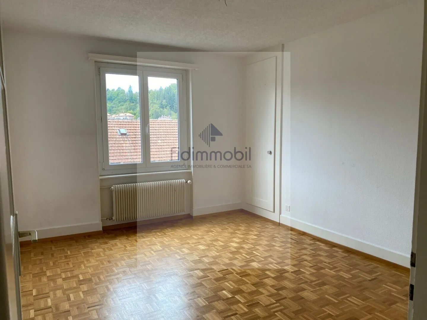 Spazioso appartamento di 4.5 stanze, Jeanneret 17, Le Locle - Foto 6 di 14