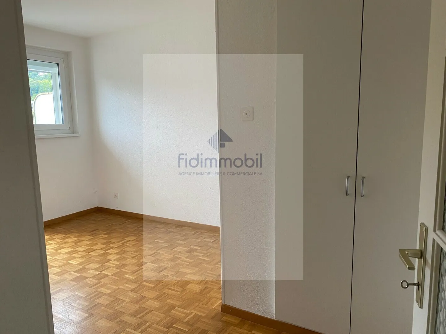 Spazioso appartamento di 4.5 stanze, Jeanneret 17, Le Locle - Foto 7 di 14