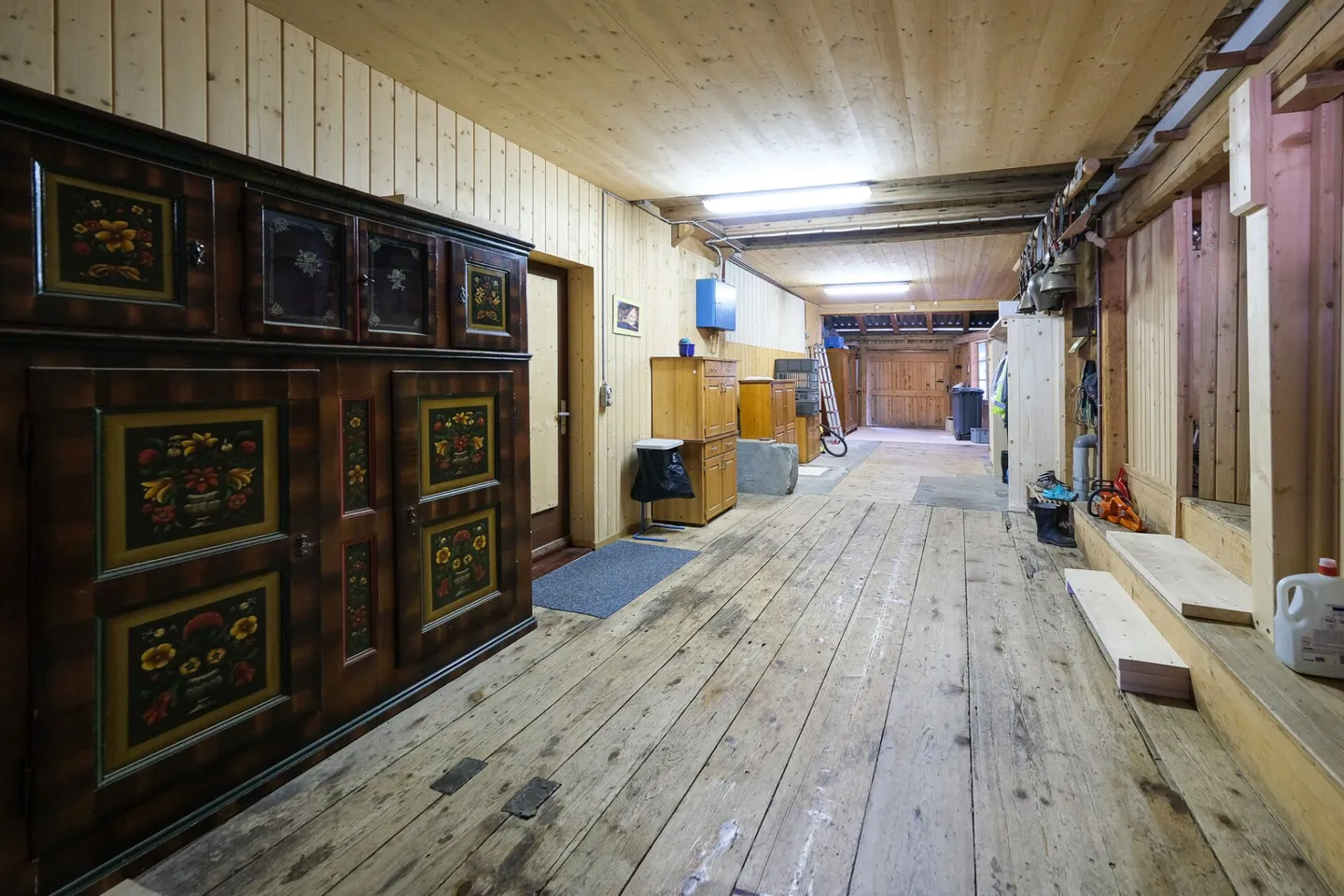 Vielseitiges Mehrfamilienhaus - Foto 14 von 17