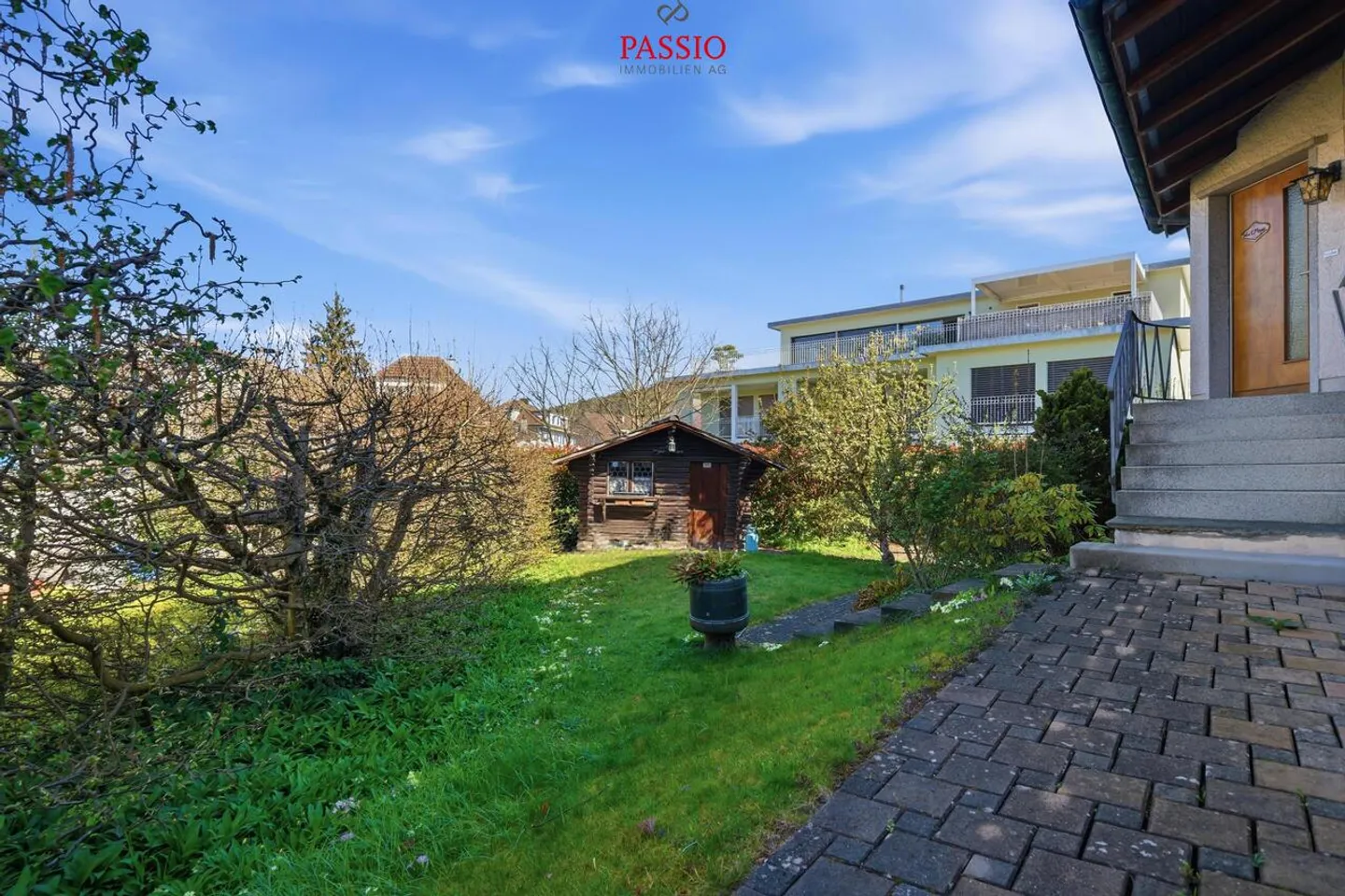 Beautiful 4.5-(5.5-)room single-family house with garden and lots of charm - Photo 3 of 33