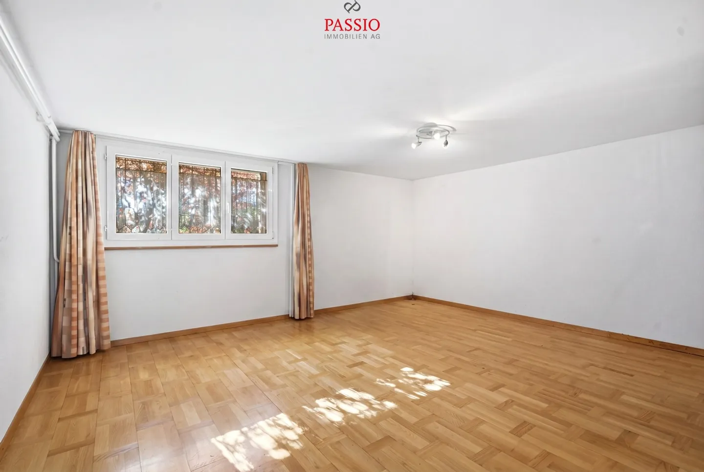 Beautiful 4.5-(5.5-)room single-family house with garden and lots of charm - Photo 14 of 33