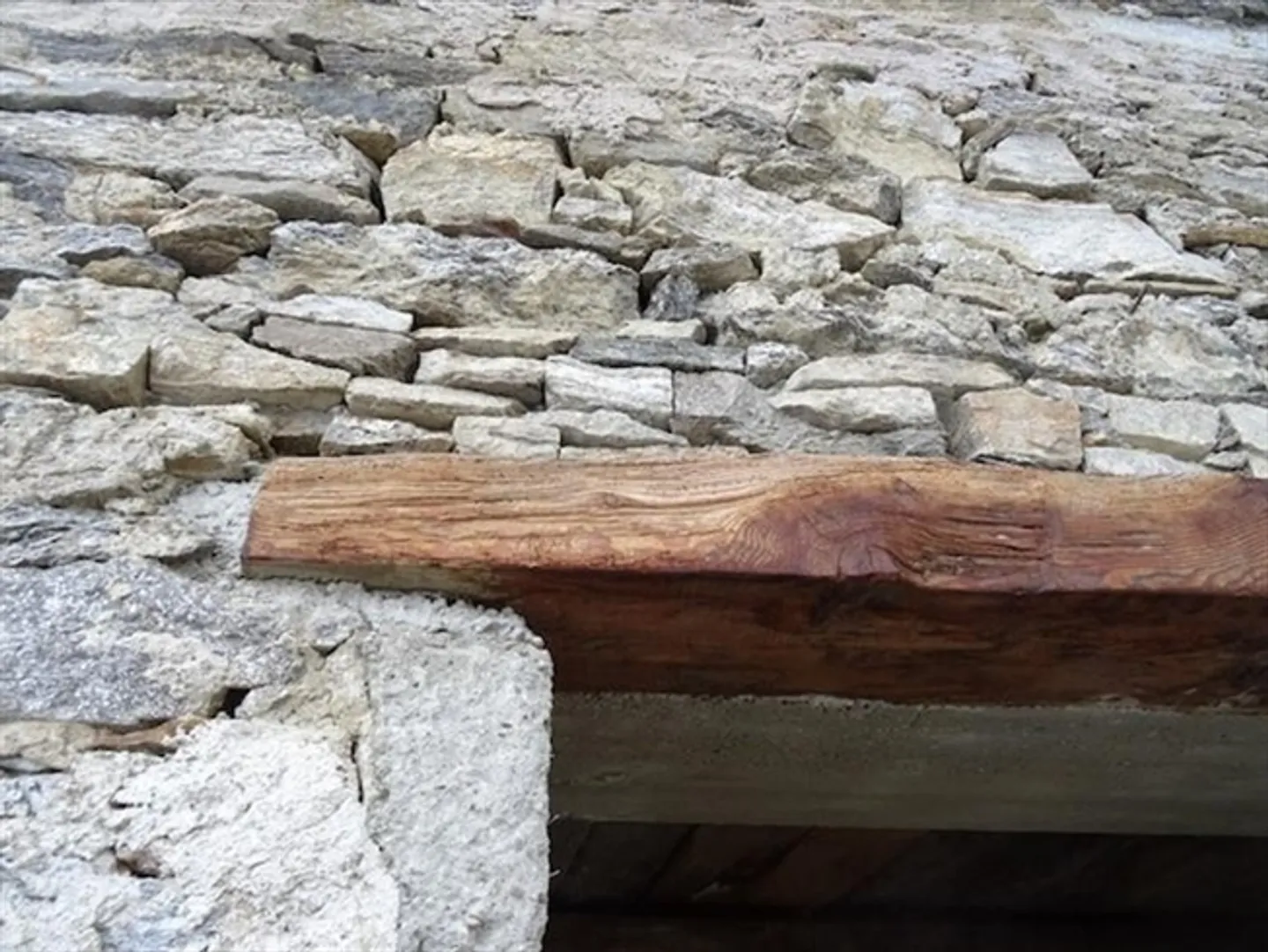 Rustico parzialmente ristrutturato a Calezzo-Intragna - Foto 10 di 16