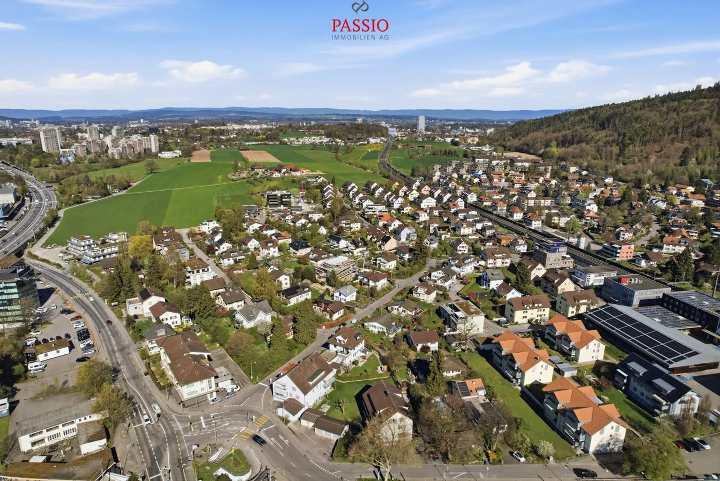 Beautiful 4.5-(5.5-)room single-family house with garden and lots of charm - Photo 33 of 33