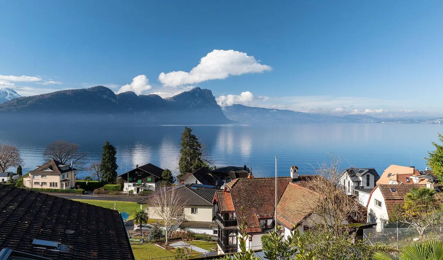 Investment property with approved new construction and expansion potential - Photo 6 of 11