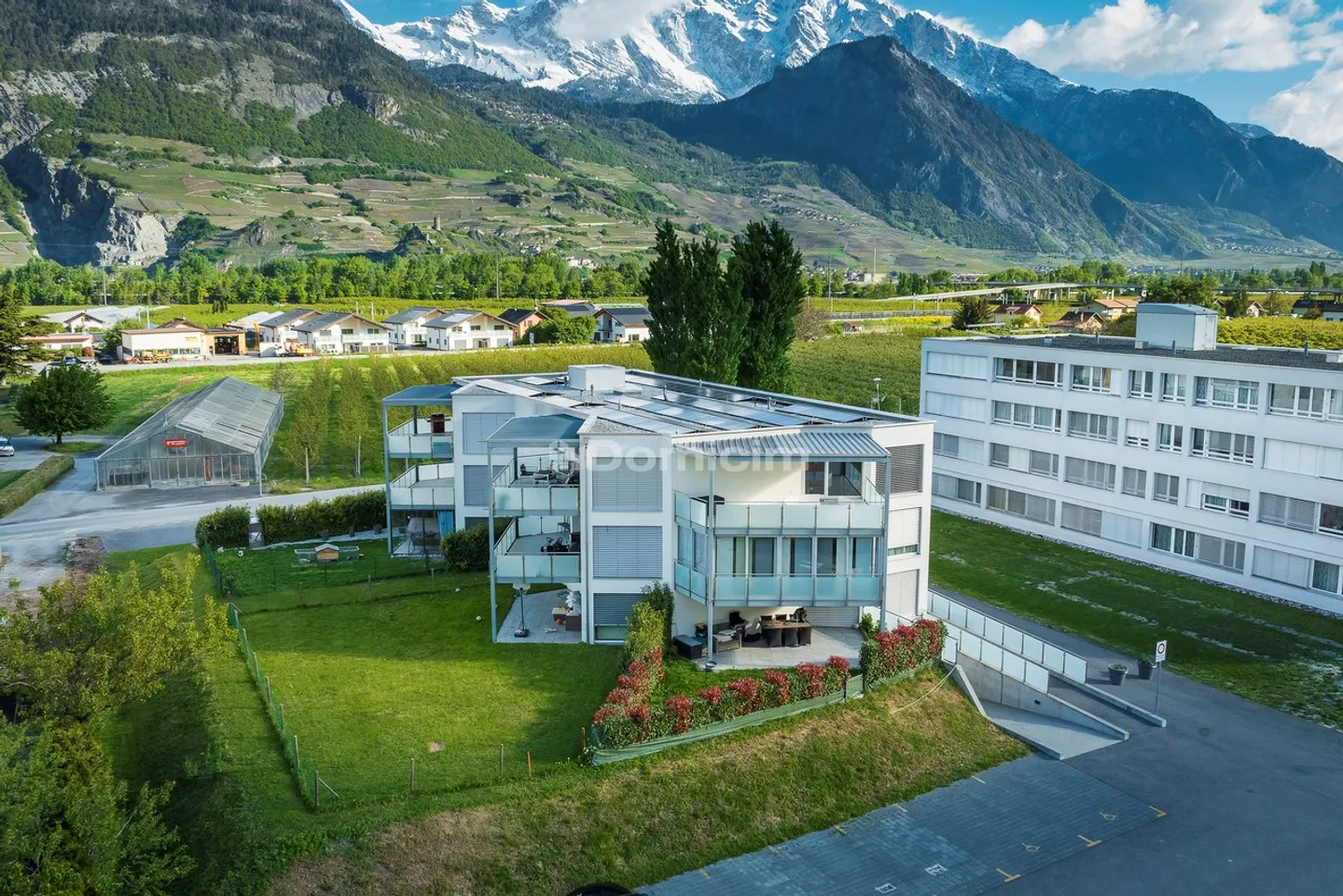 Proprietà da sogno vicino alla natura per una piccola famiglia! - Foto 2 di 11