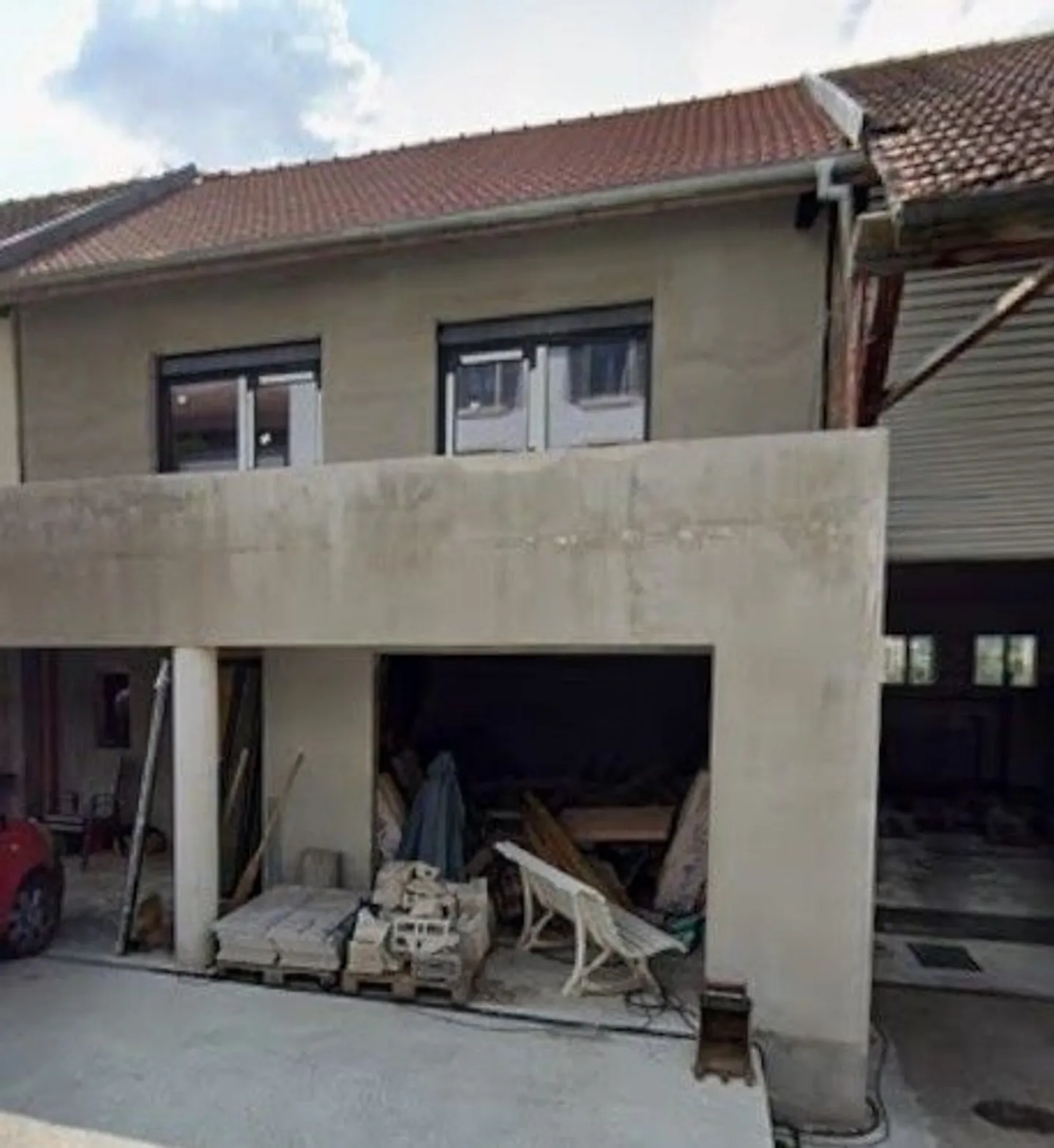 Proprietà Storica con Potenziale d'Asta - Foto 1 di 13