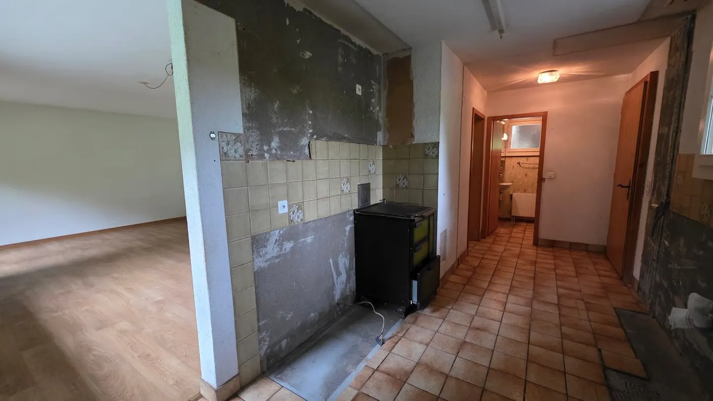 Charmantes Einfamilienhaus mit eigenem Wald - Foto 5 von 20
