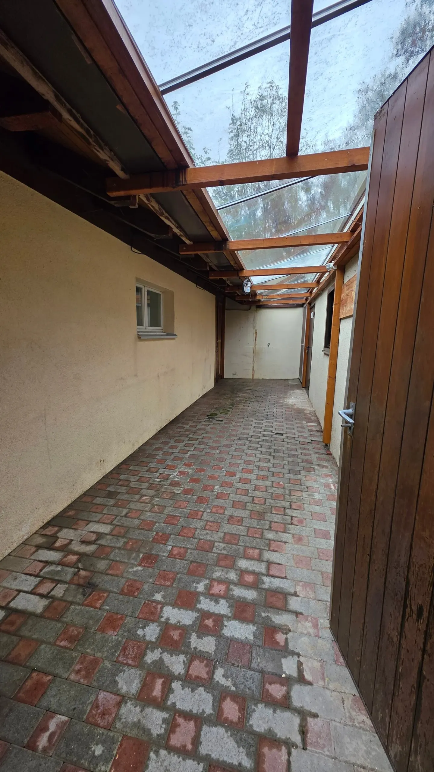 Charmantes Einfamilienhaus mit eigenem Wald - Foto 18 von 20