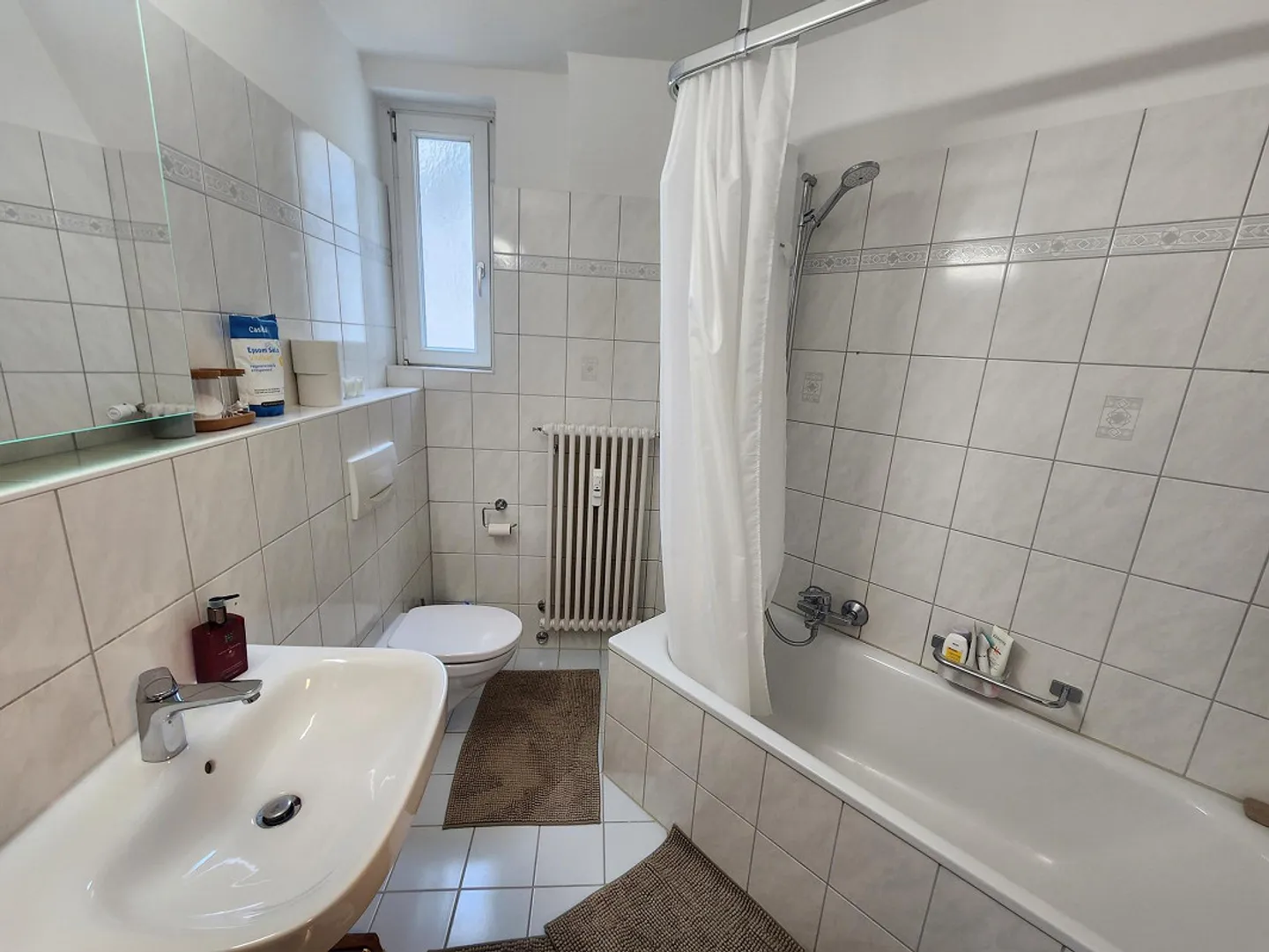 Prêt à emménager à Gundeli, Bâle : Emplacement privilégié et ensoleillé - Photo 6 sur 8