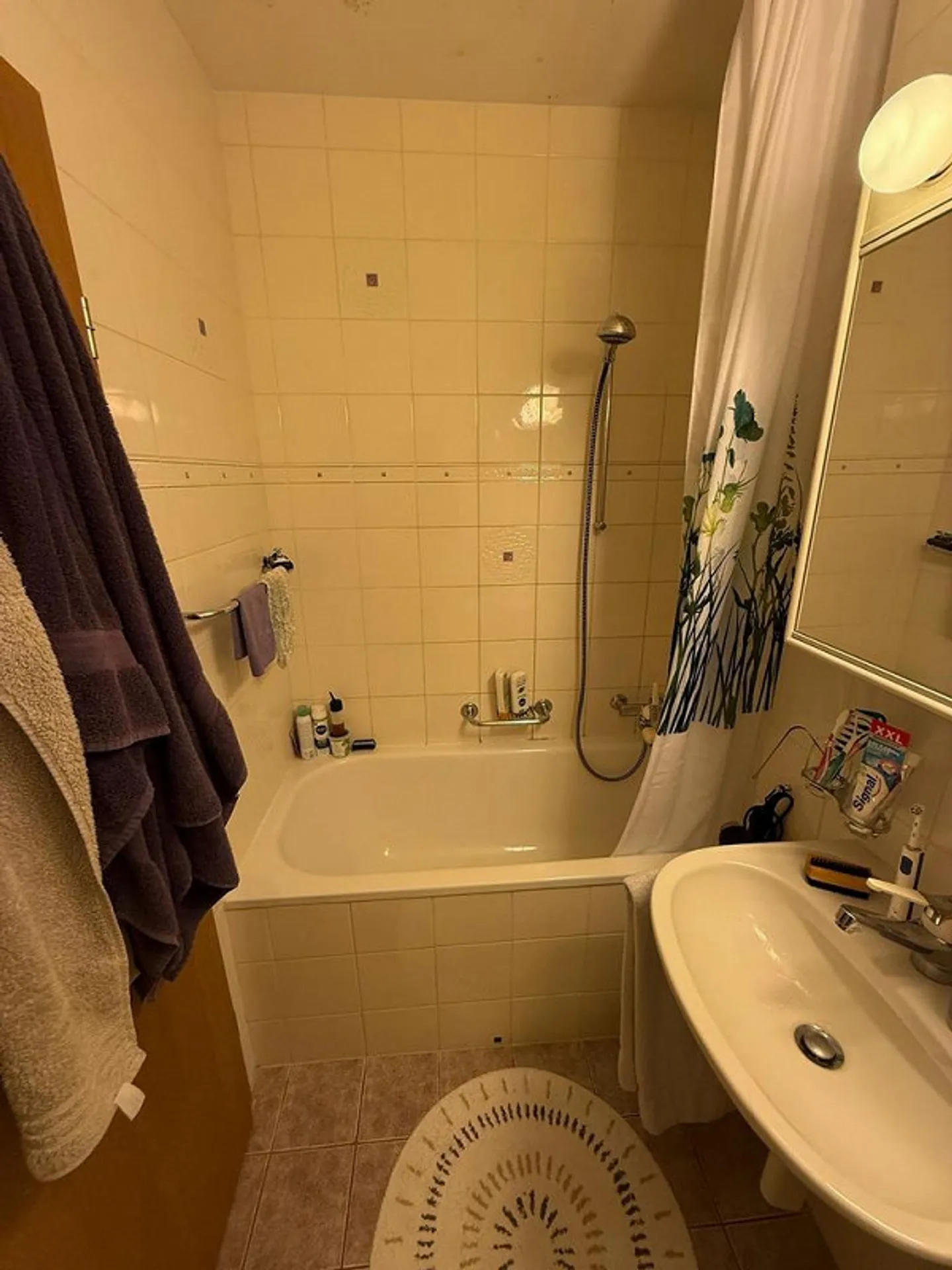 A GOOD CHOICE IN A TOP LOCATION! - Photo 5 of 7