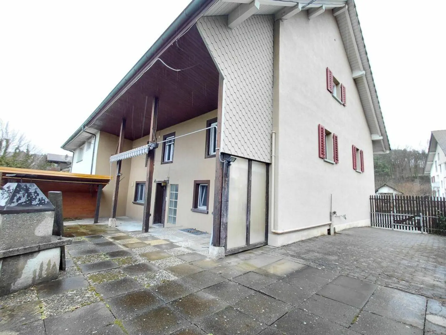 6 1/2 Zimmer-Doppeleinfamilienhaus - Foto 1 von 7