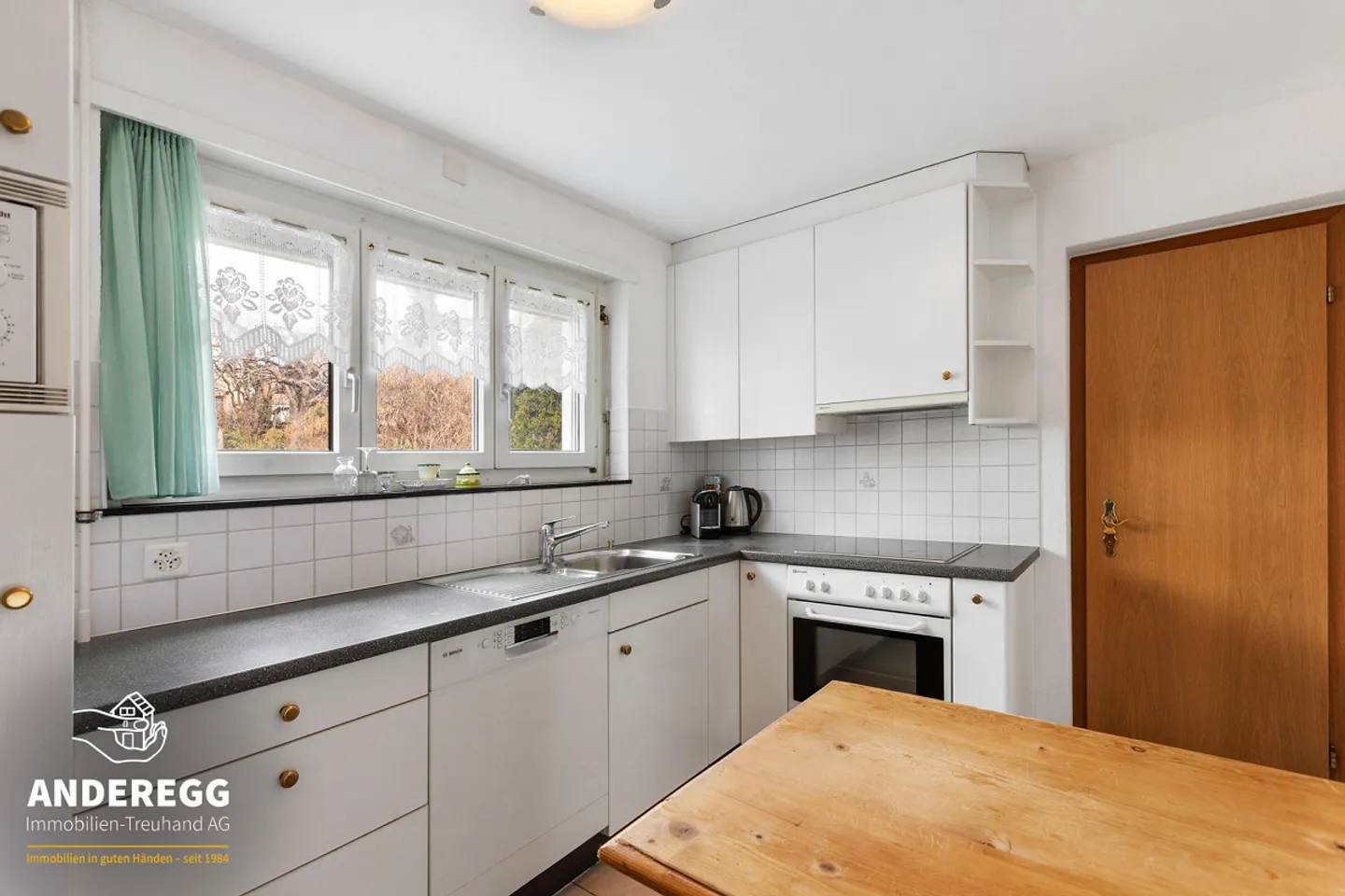 Zentral gelegenes 5-Zi.-DEFH mit 2-Zi.-Einliegerwohnung - Photo 12 sur 13