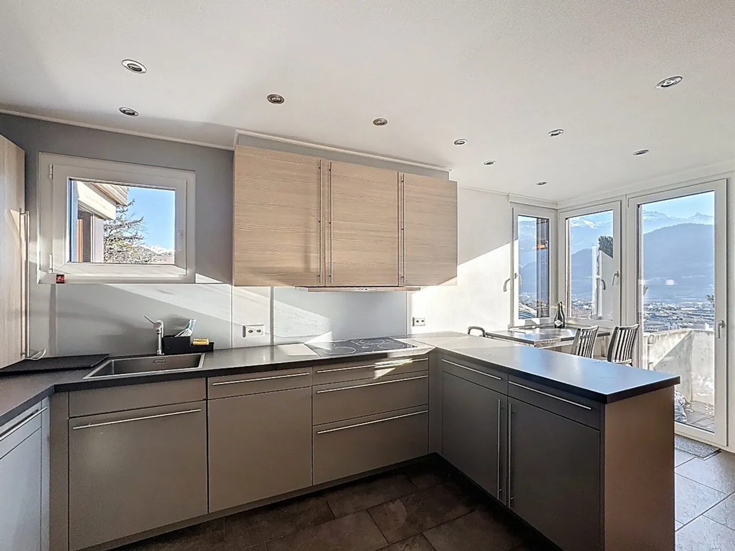Penthouse 7.5 Zimmer - Foto 5 von 26