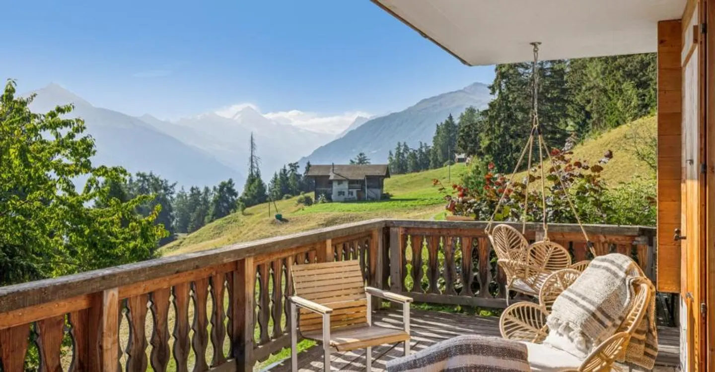 Residenza secondaria - Una proprietà eccezionale alle porte delle 4 valli - Foto 9 di 13