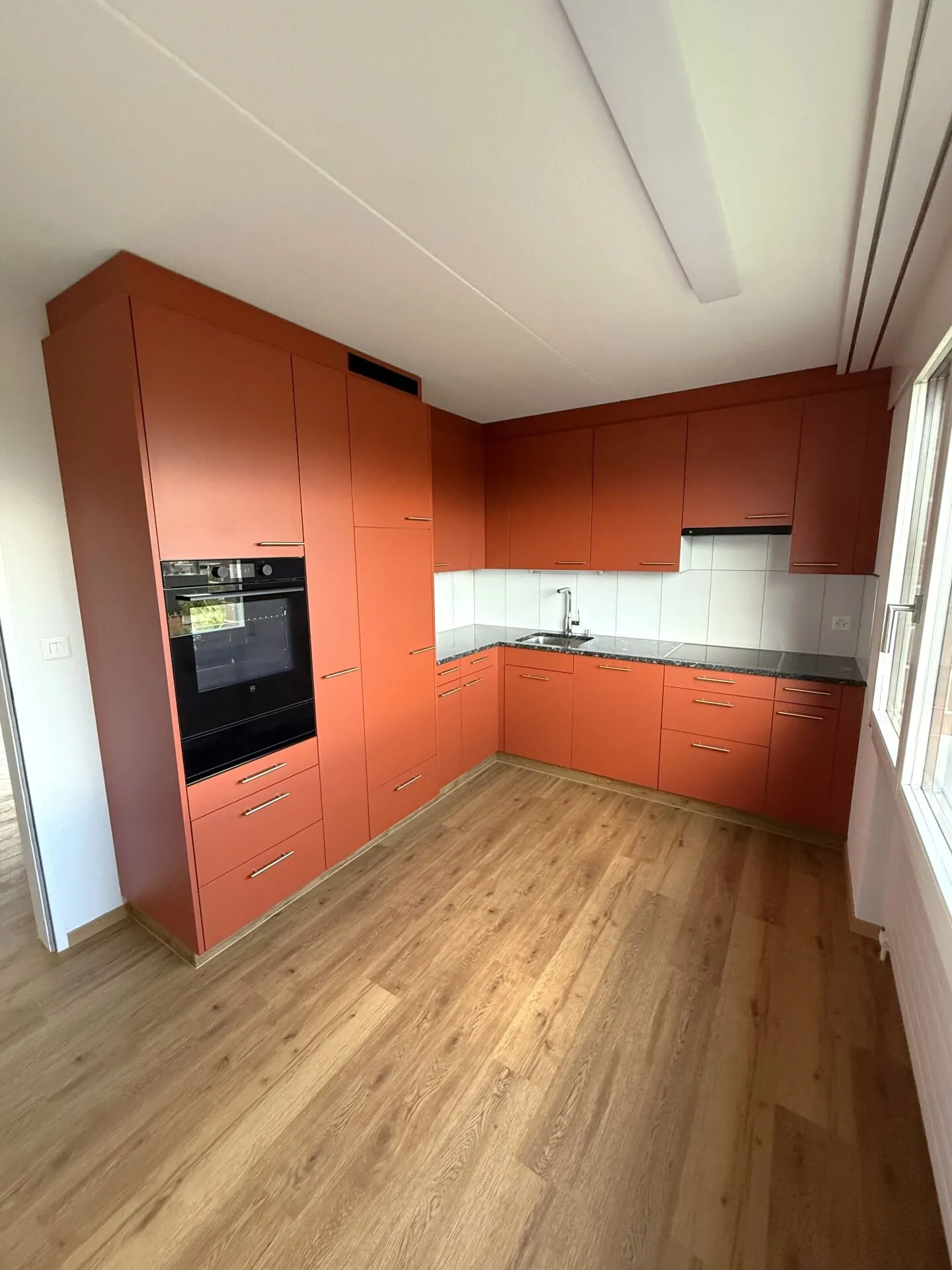 Frisch sanierte 4-Zimmer-Wohnung mit grossem Hobbyraum - Ihr neues Zuhause - Foto 3 von 13
