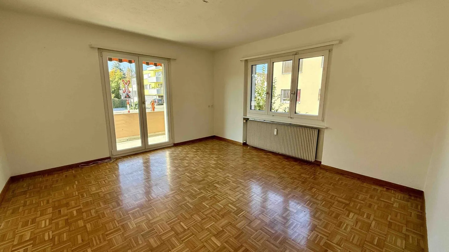 Appartement de 4,5 pièces au rez-de-chaussée surélevé - Photo 5 sur 10