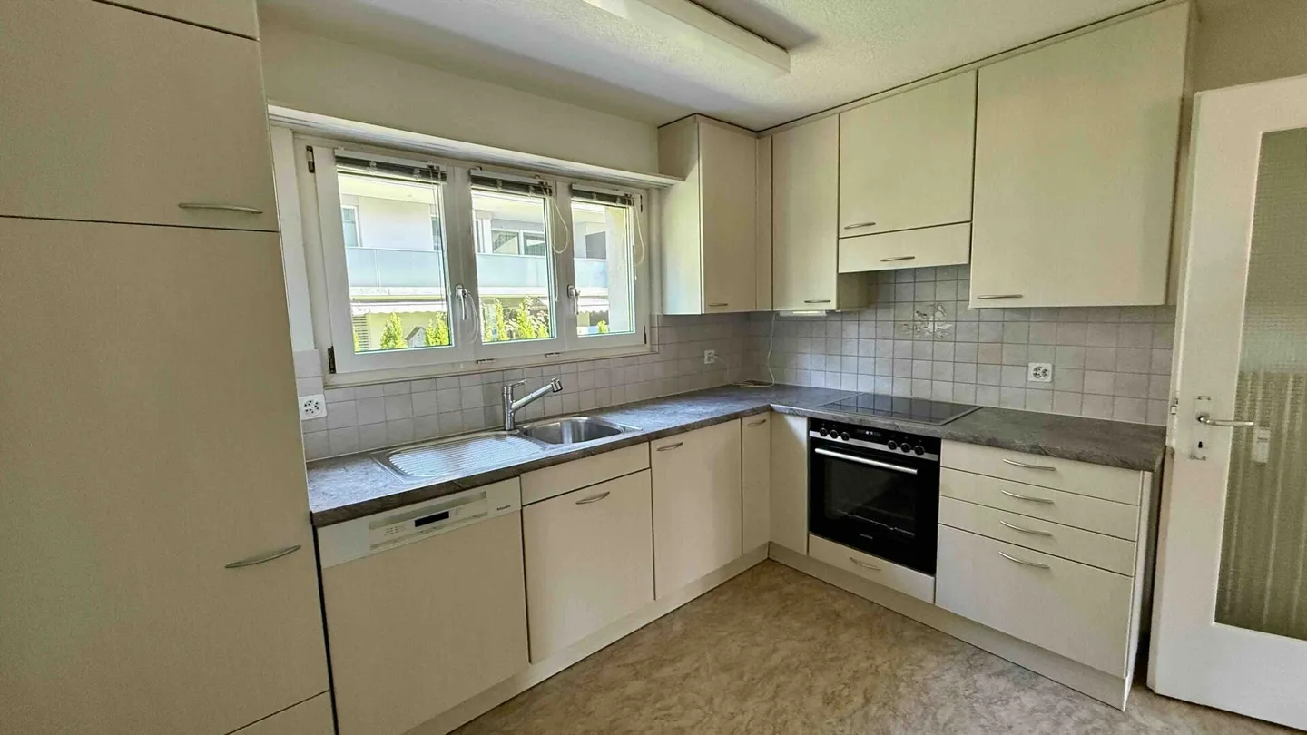 Appartement de 4,5 pièces au rez-de-chaussée surélevé - Photo 6 sur 10