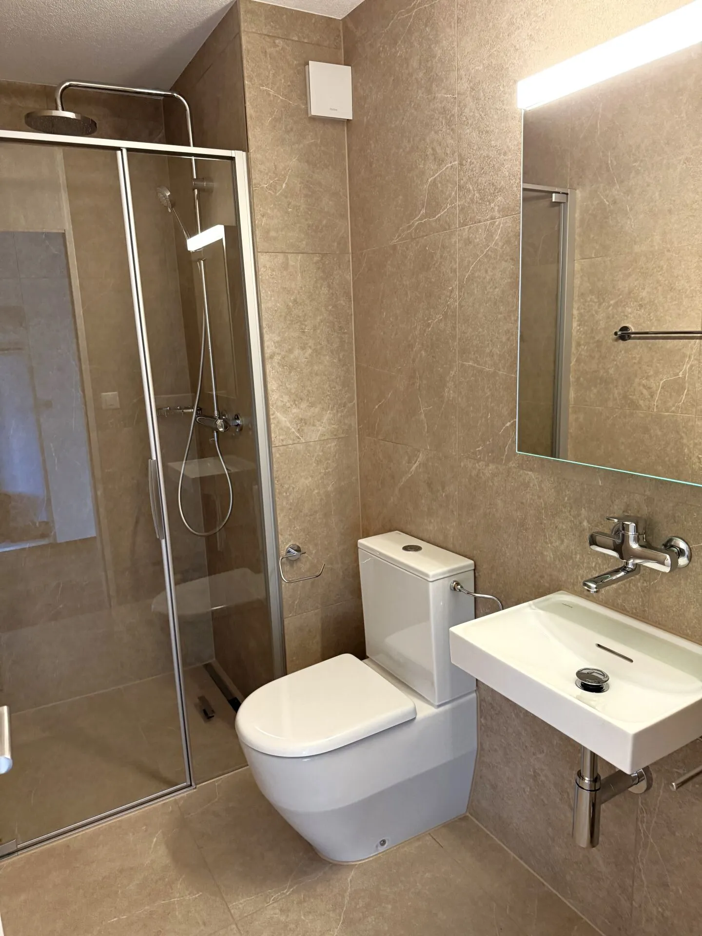 Frisch sanierte 4-Zimmer-Wohnung mit grossem Hobbyraum - Ihr neues Zuhause - Foto 5 von 13