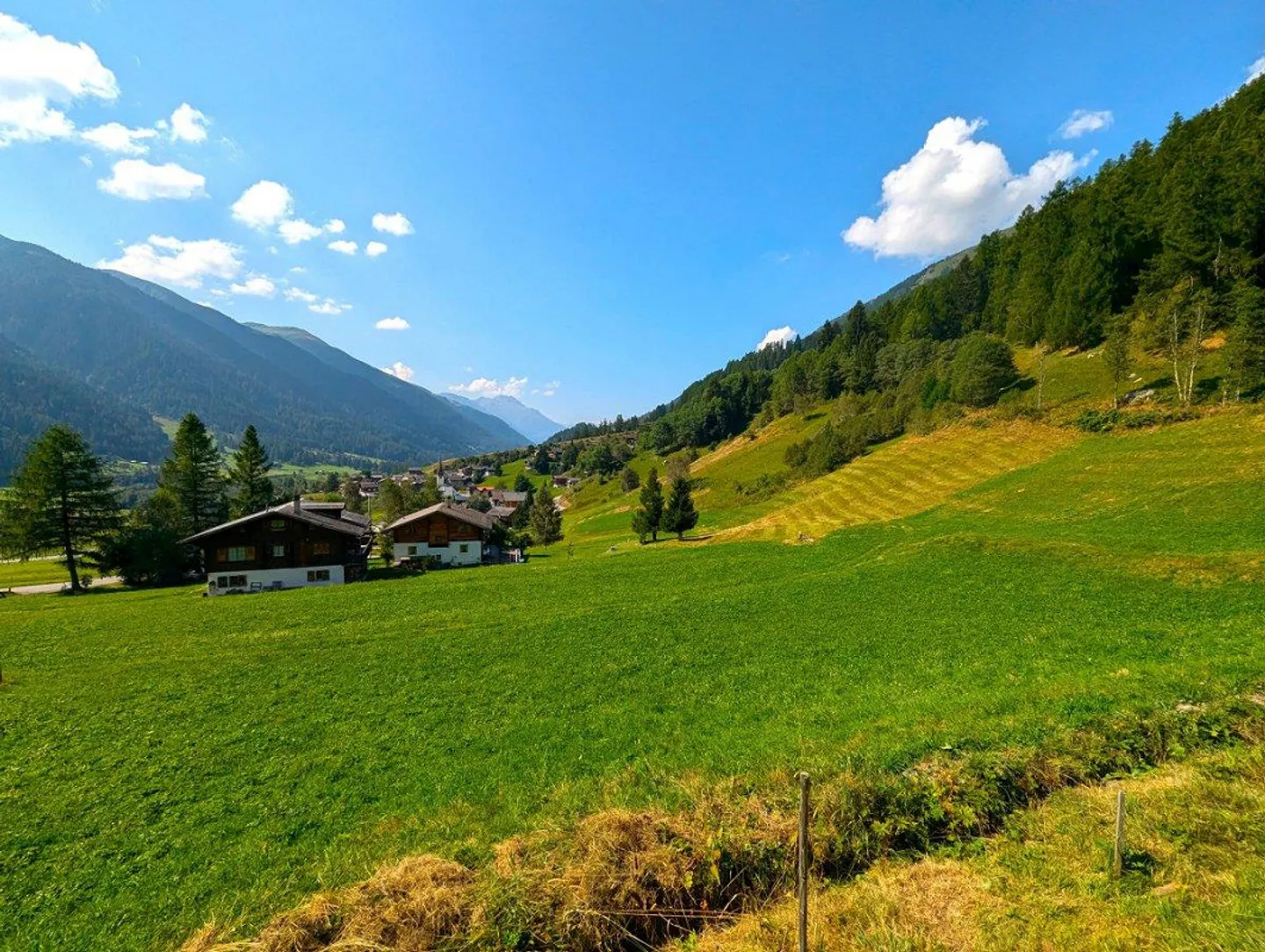 Unverbaubares Bauland in Goms - Foto 3 von 13