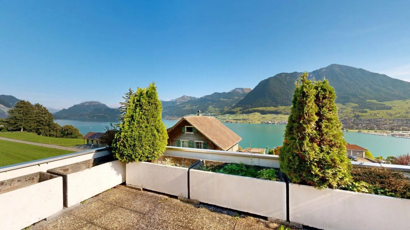 Terrace Apartment with Panoramic View - Photo 3 of 9