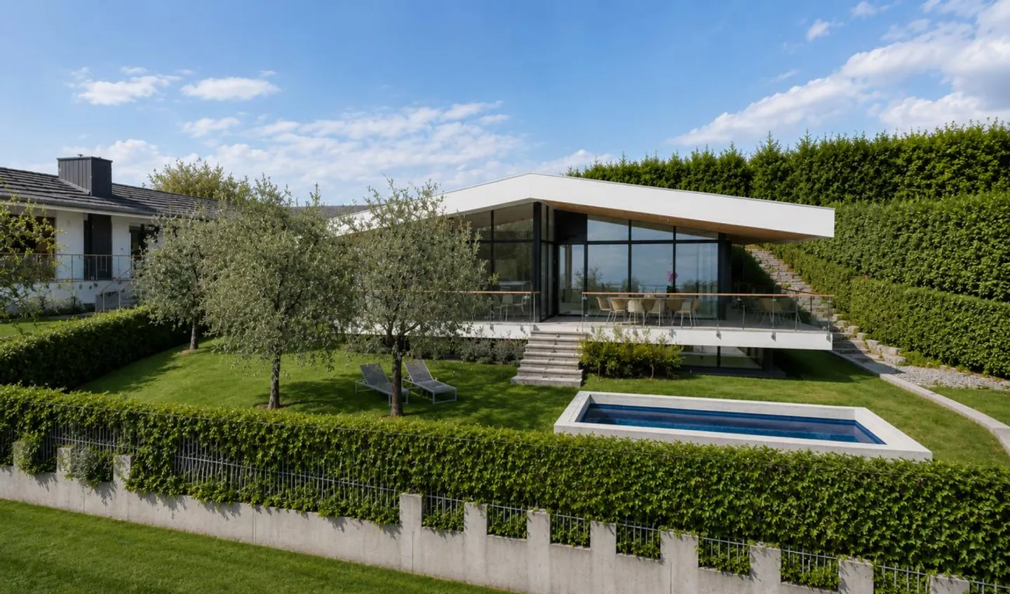 Villa moderna con piscina - Foto 7 di 8