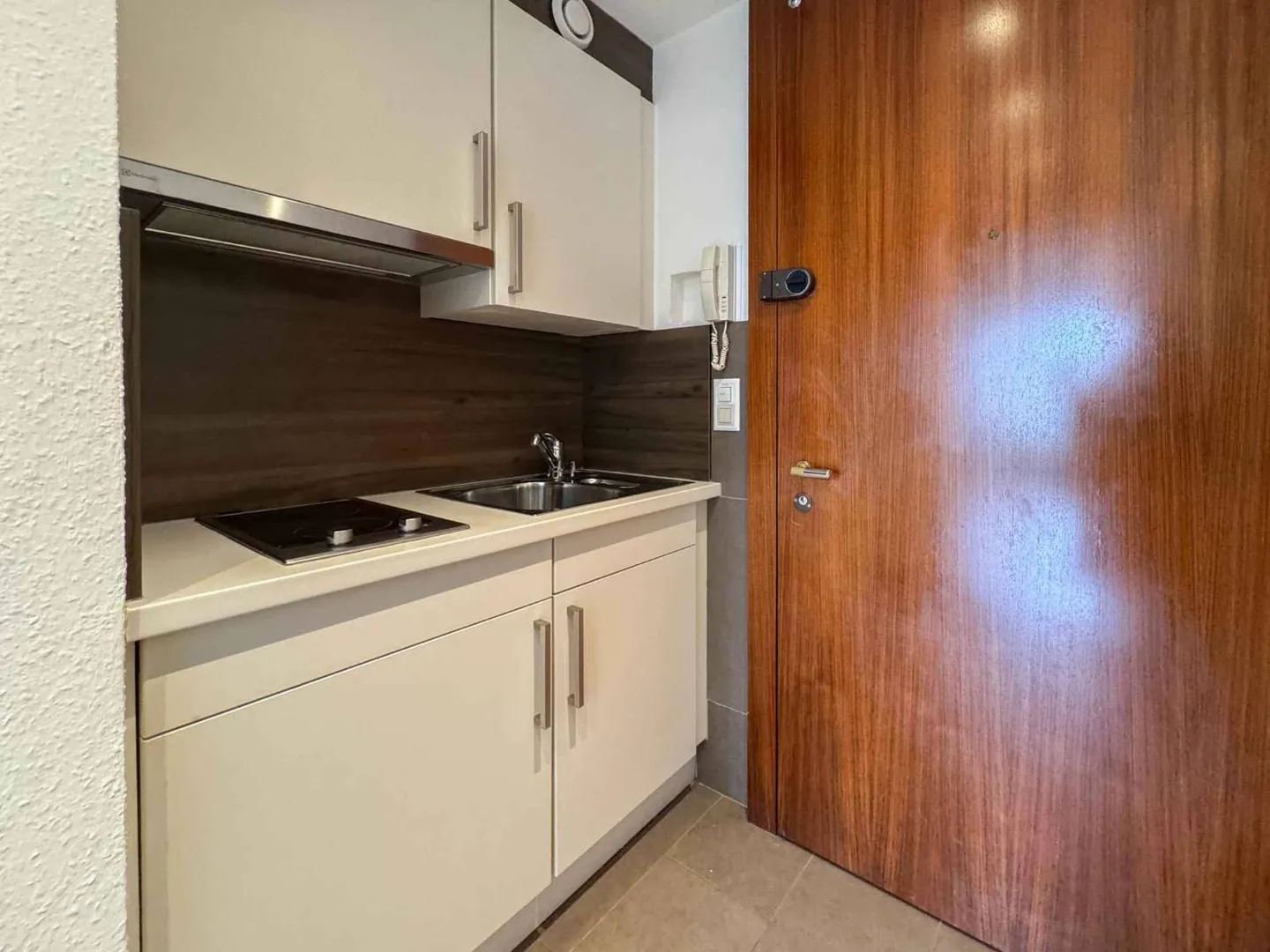 Studio Charmant au Bord du Lac - Photo 4 sur 7