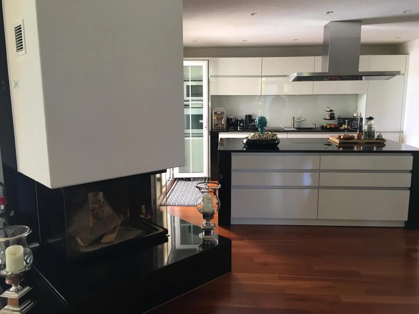 Exclusive single-family home with pool, large garden and building reserve - Photo 7 of 11