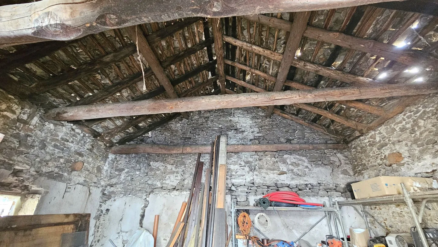 RUSTICO DA RISTRUTTURARE A GNOSCA - Foto 7 di 8