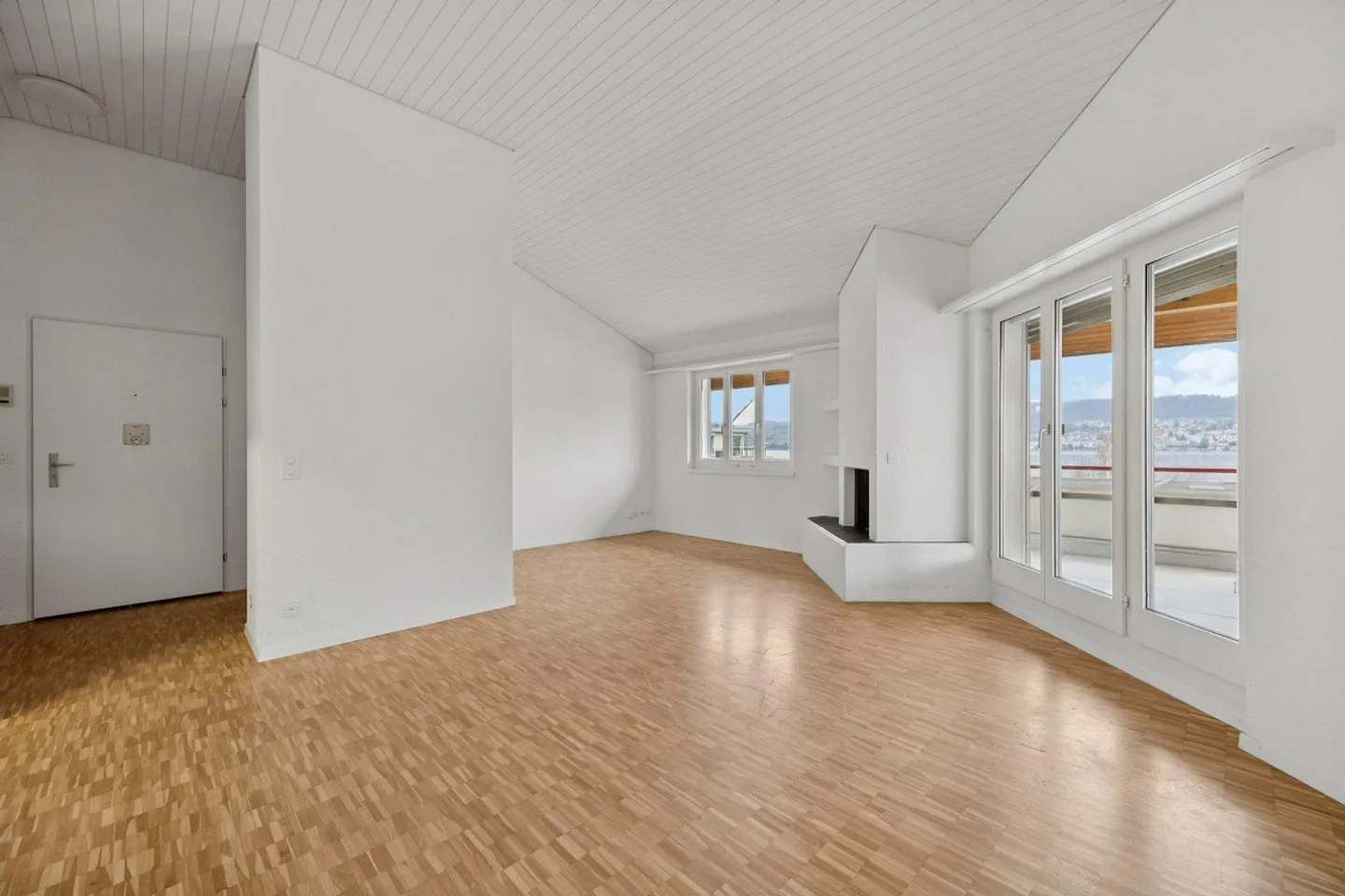 4.5-room apartment on the 2nd floor for rent in Feldmeilen 8706 - Photo 5 of 12