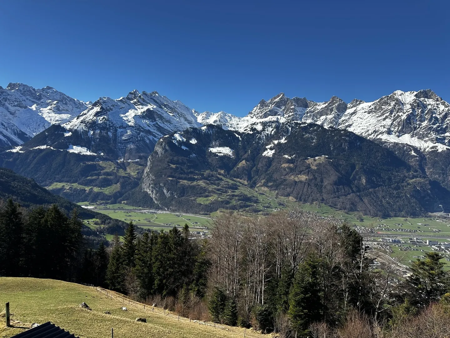 Ex Albergo di Montagna Haldi - Proprietà Unica con Grande Potenziale - Foto 11 di 13