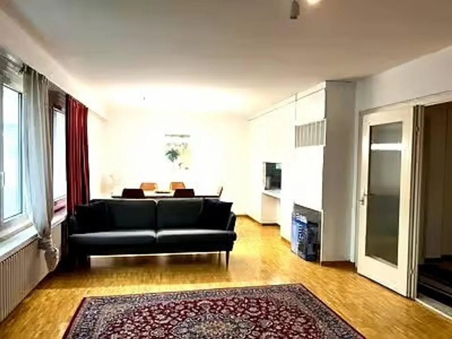 Charming 4.5-Room Apartment - Photo 4 of 13