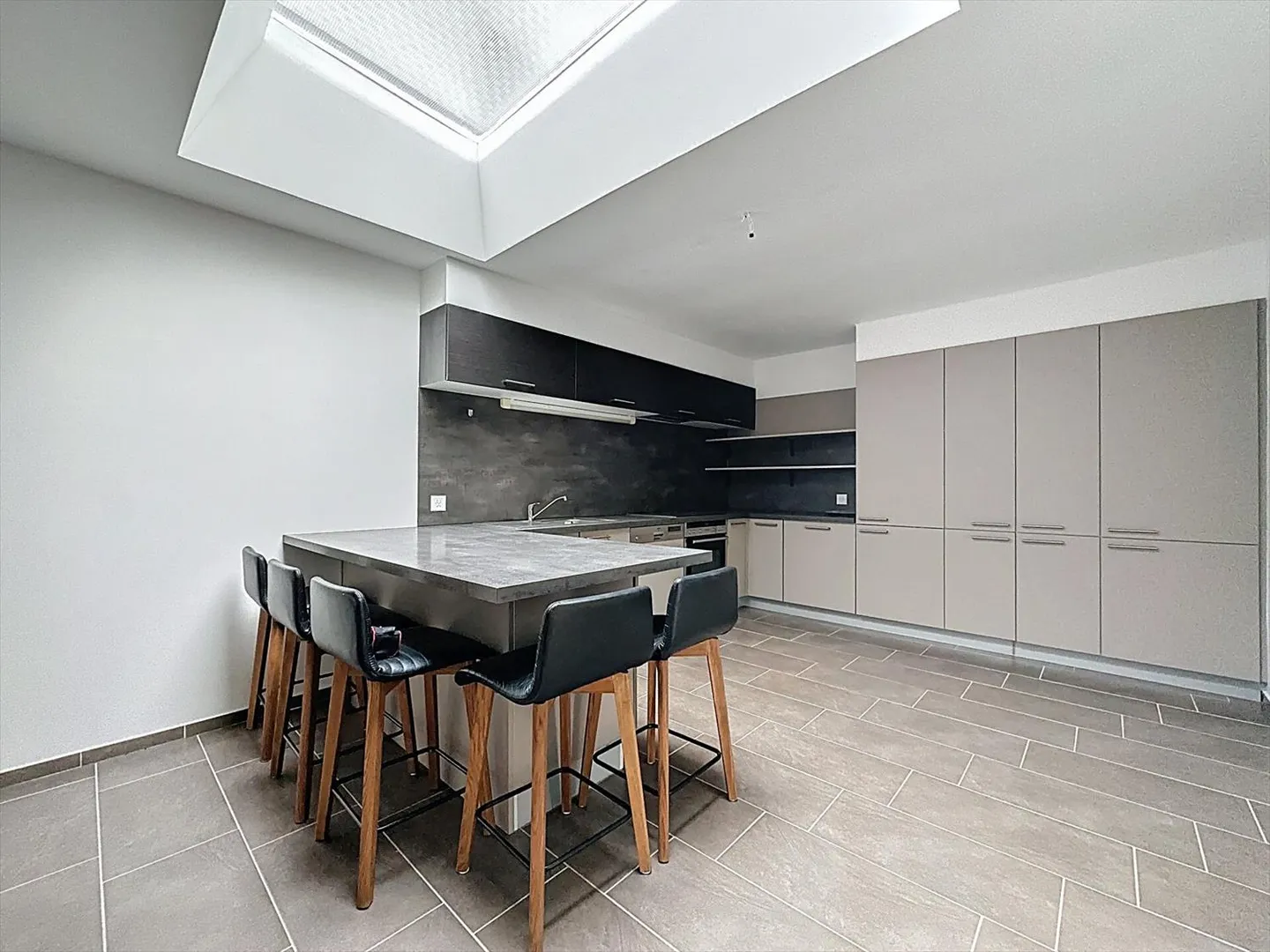 Appartamento/loft affascinante vicino al centro - Foto 6 di 12