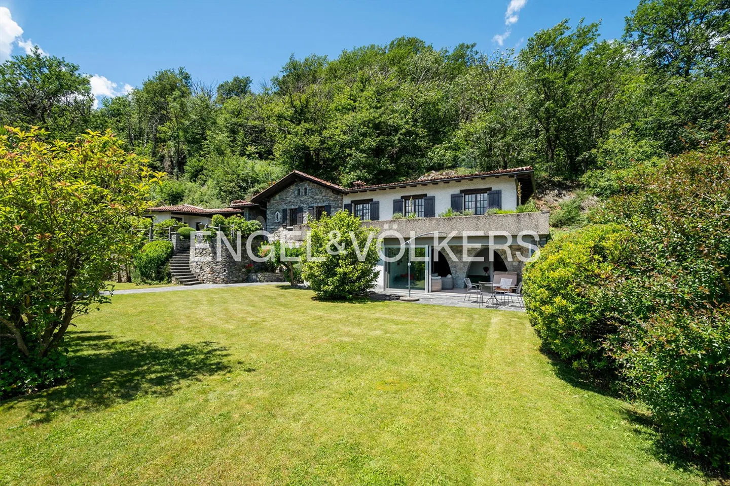 Oasis of Tranquility? Your Ticino Dream with Lake View (15) - Photo 1 of 25