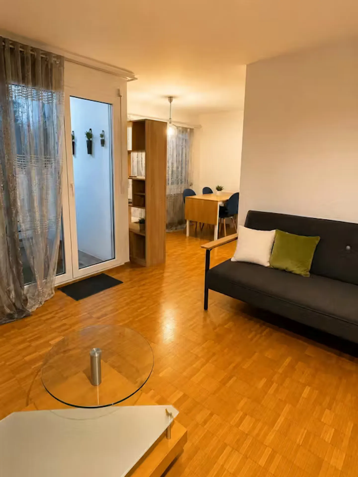 Charming Chalet in Adliswil - Photo 3 of 10