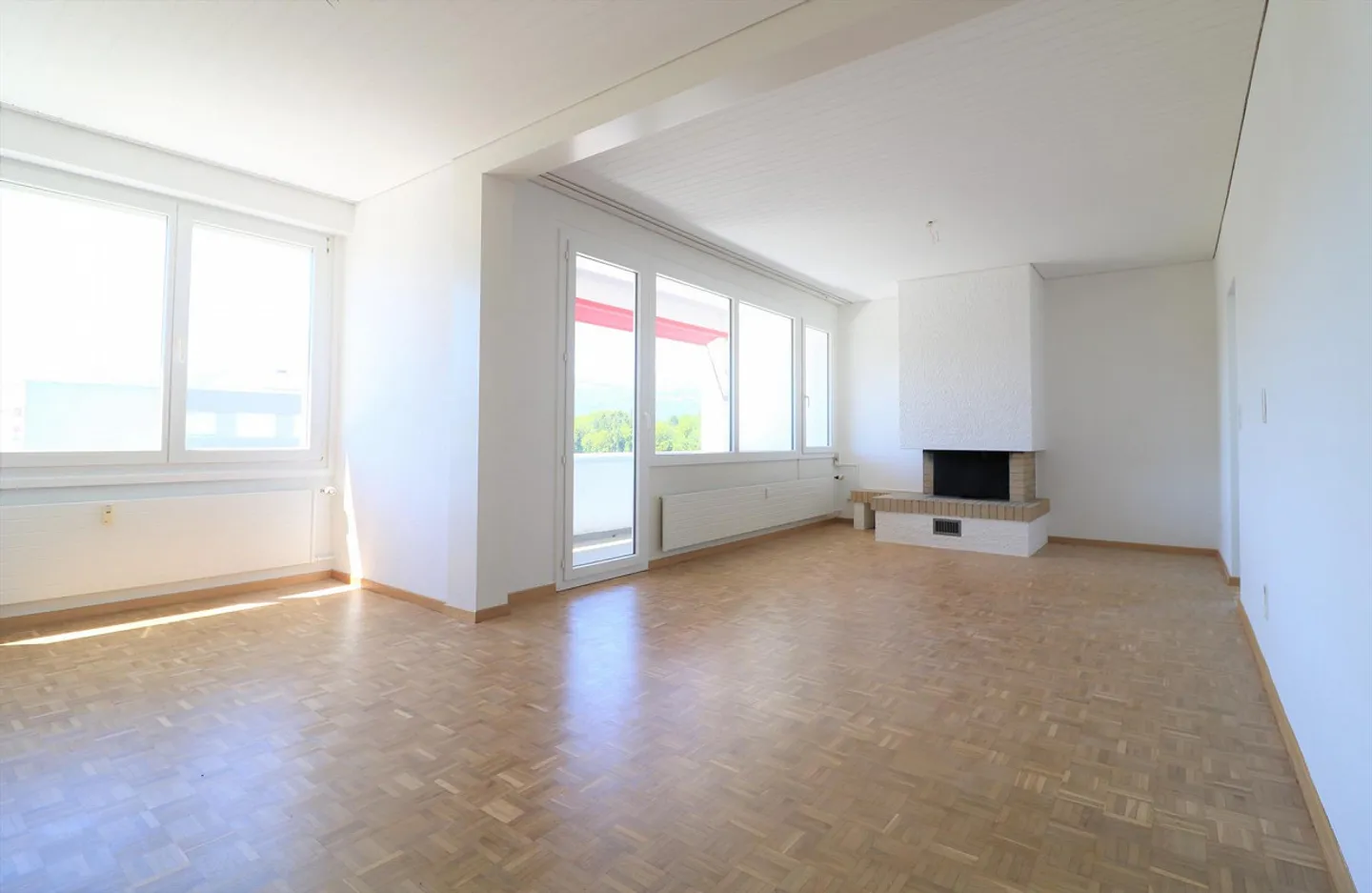 130 m2 with fireplace - Photo 3 of 12