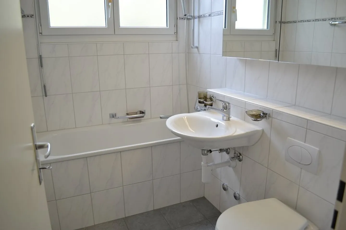 La tua nuova casa con vista lago mozzafiato - Foto 4 di 6