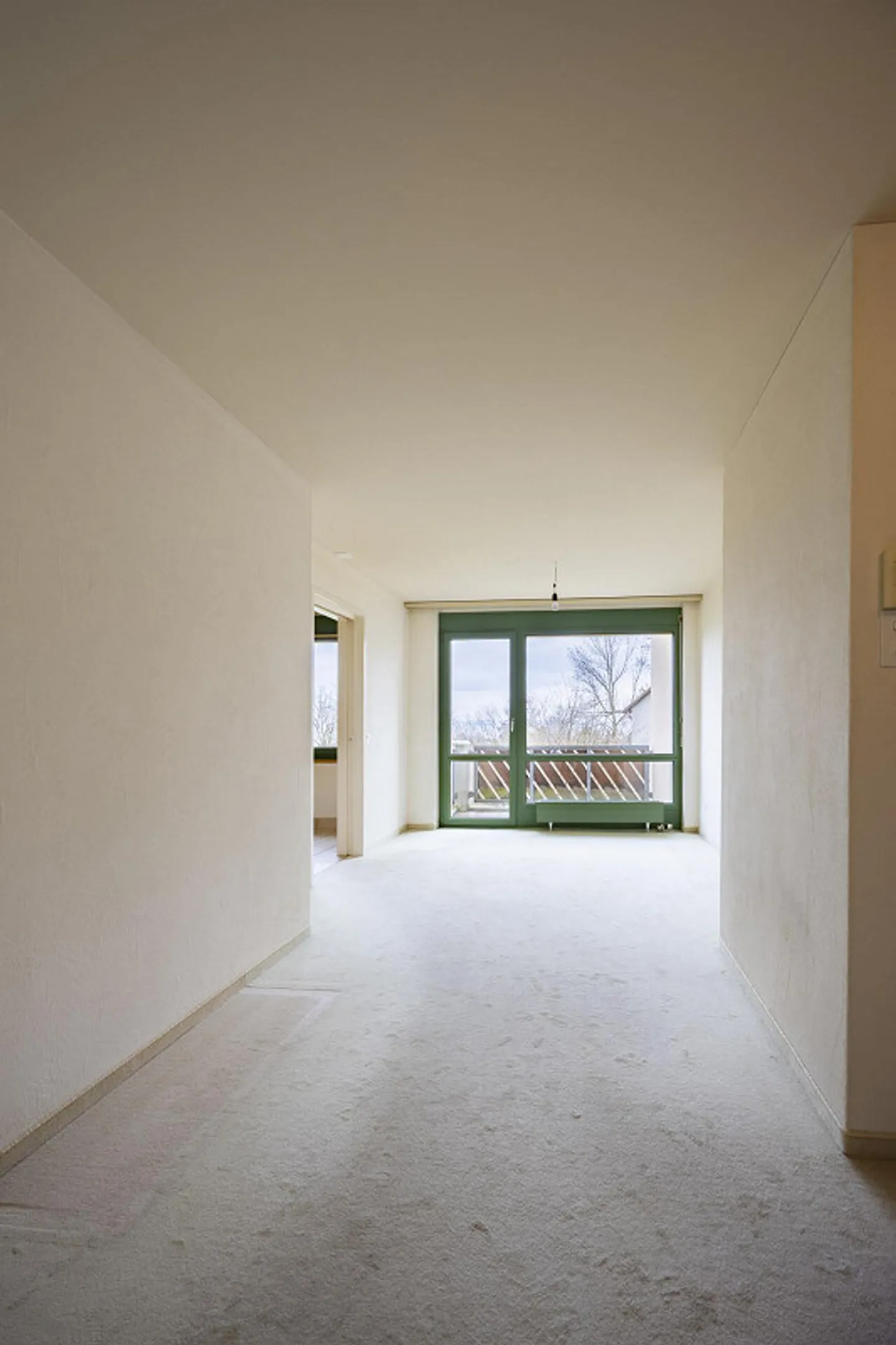 3.5 Room Apartment - Photo 4 of 9