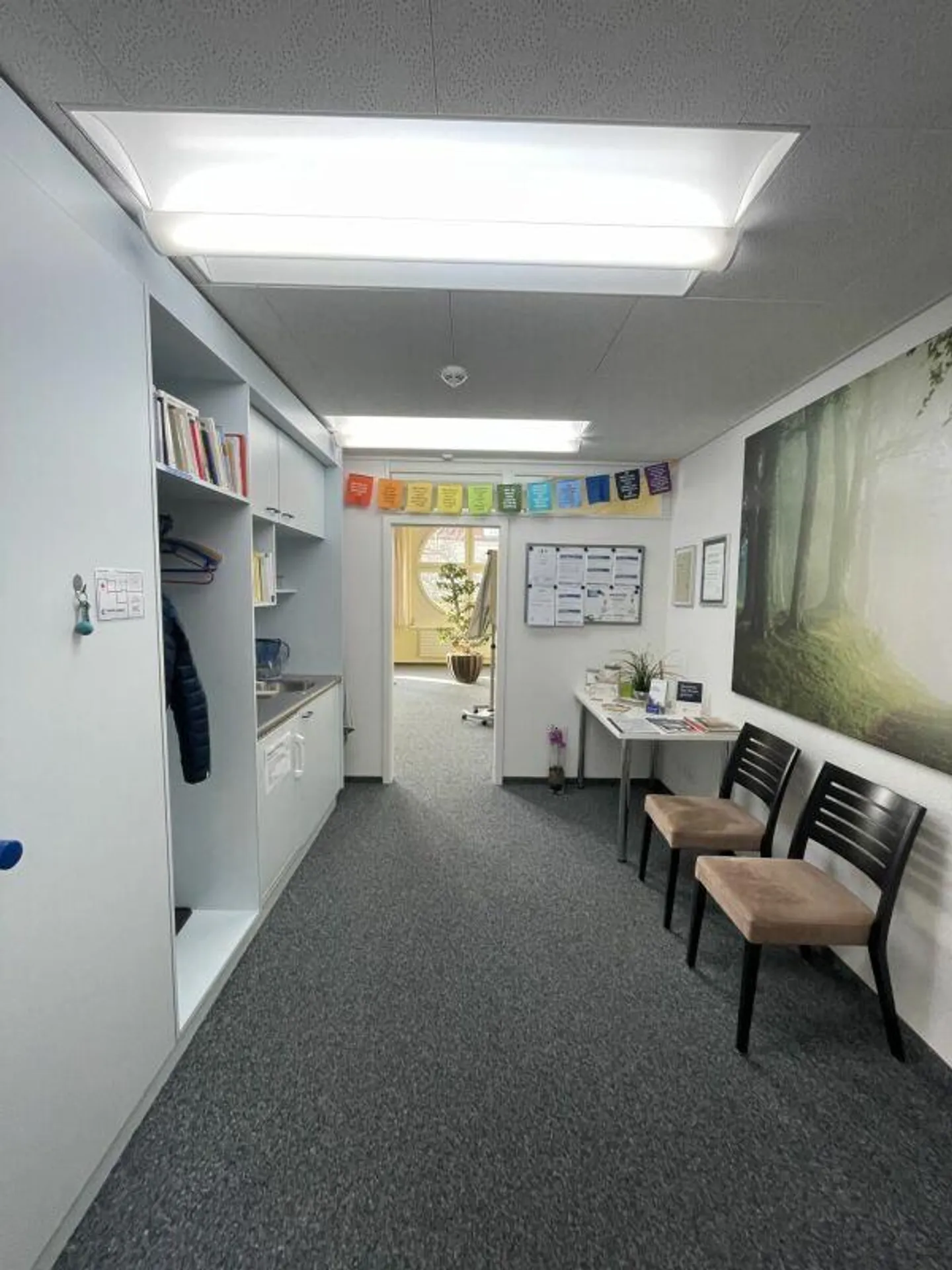 Spazi per studi attraenti e luminosi in posizione centrale - Foto 6 di 11