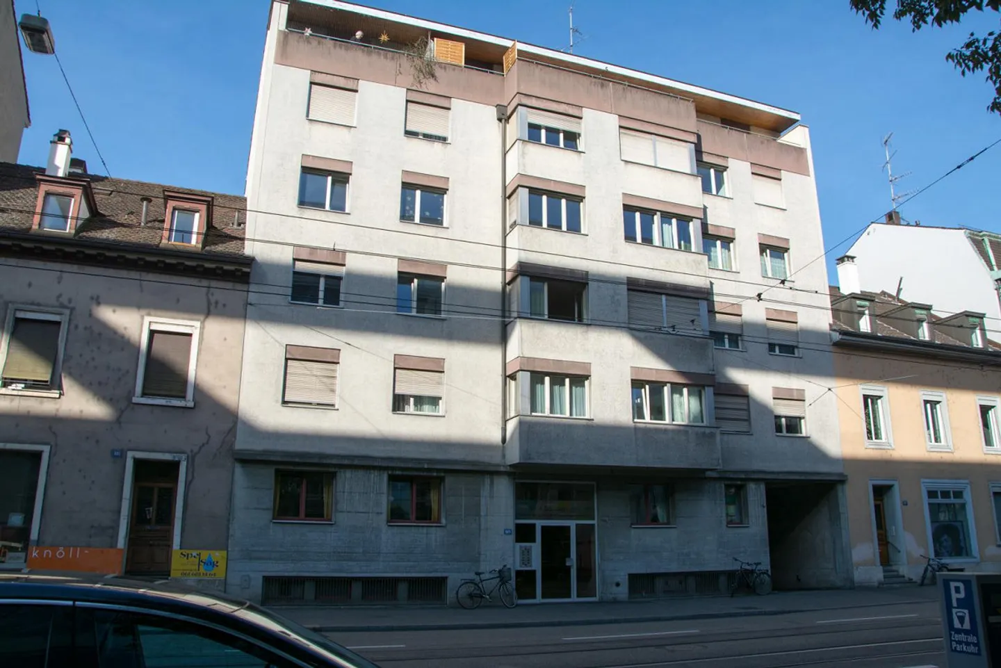Appartement penthouse moderne de 2 pièces avec grande terrasse près de la foire de Bâle - Photo 12 sur 12