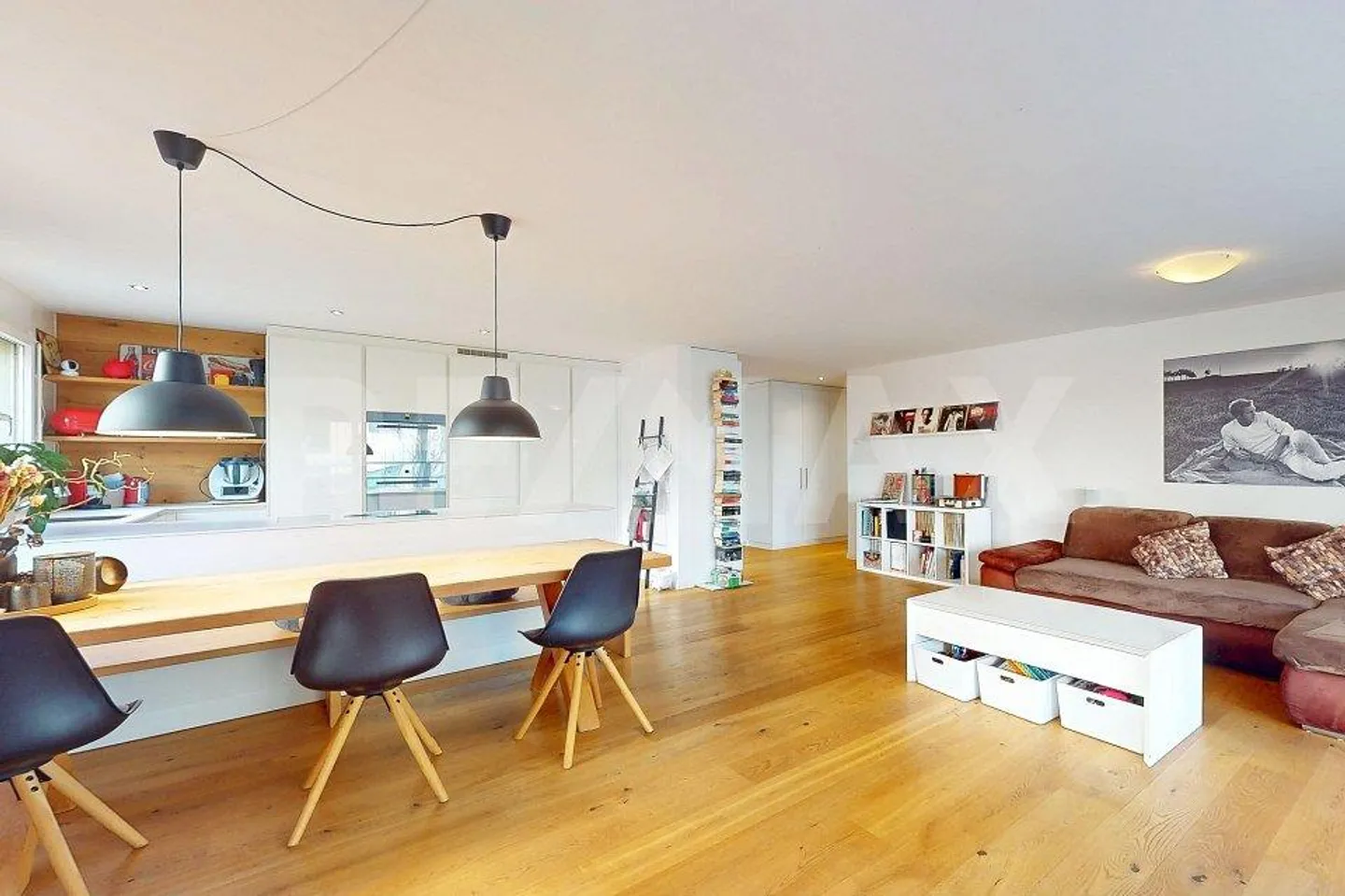 Condominio attraente di 4,5 stanze con ampio spazio esterno - Foto 3 di 13