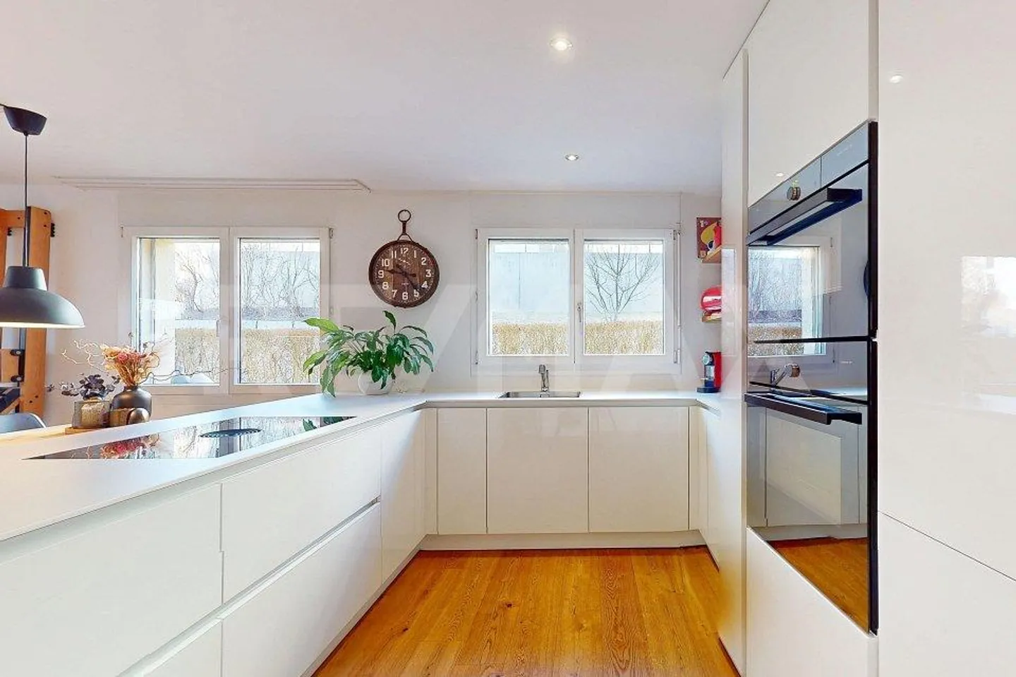 Condominio attraente di 4,5 stanze con ampio spazio esterno - Foto 5 di 13