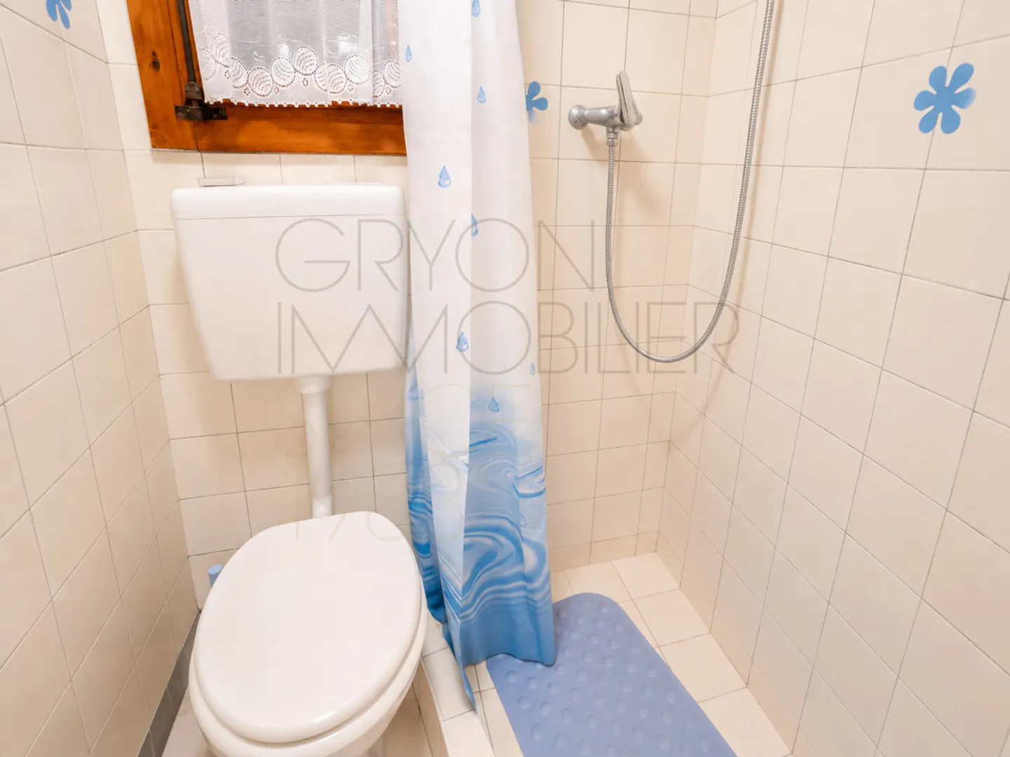 4,5-Zimmer-Chalet zur Renovierung in Gryon, Aussicht und Ruhe - Foto 21 von 22